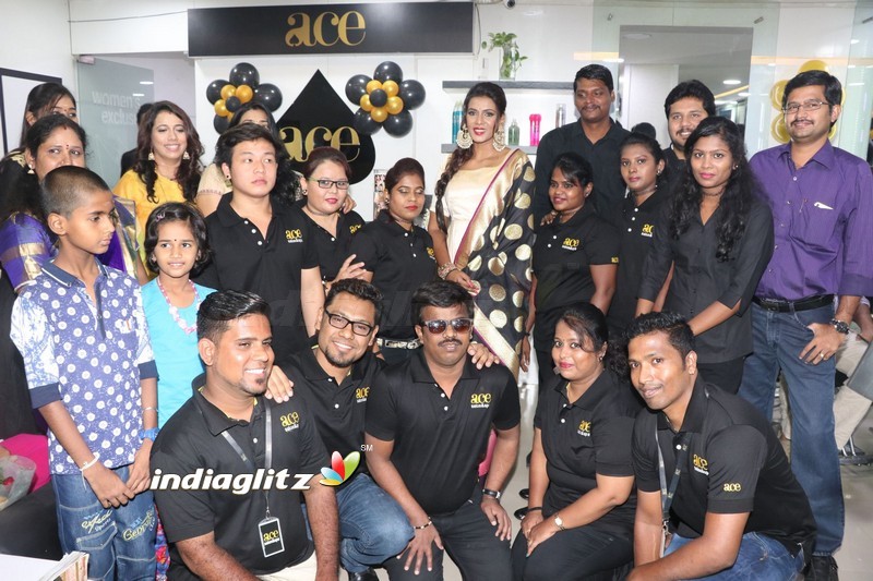 Meera Mitun Launches Ace Salon & Spa