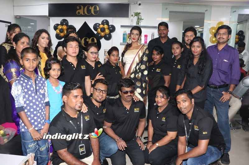 Meera Mitun Launches Ace Salon & Spa