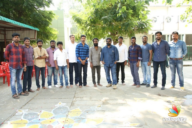 Suttu Pidikka Utharavu Movie Pooja