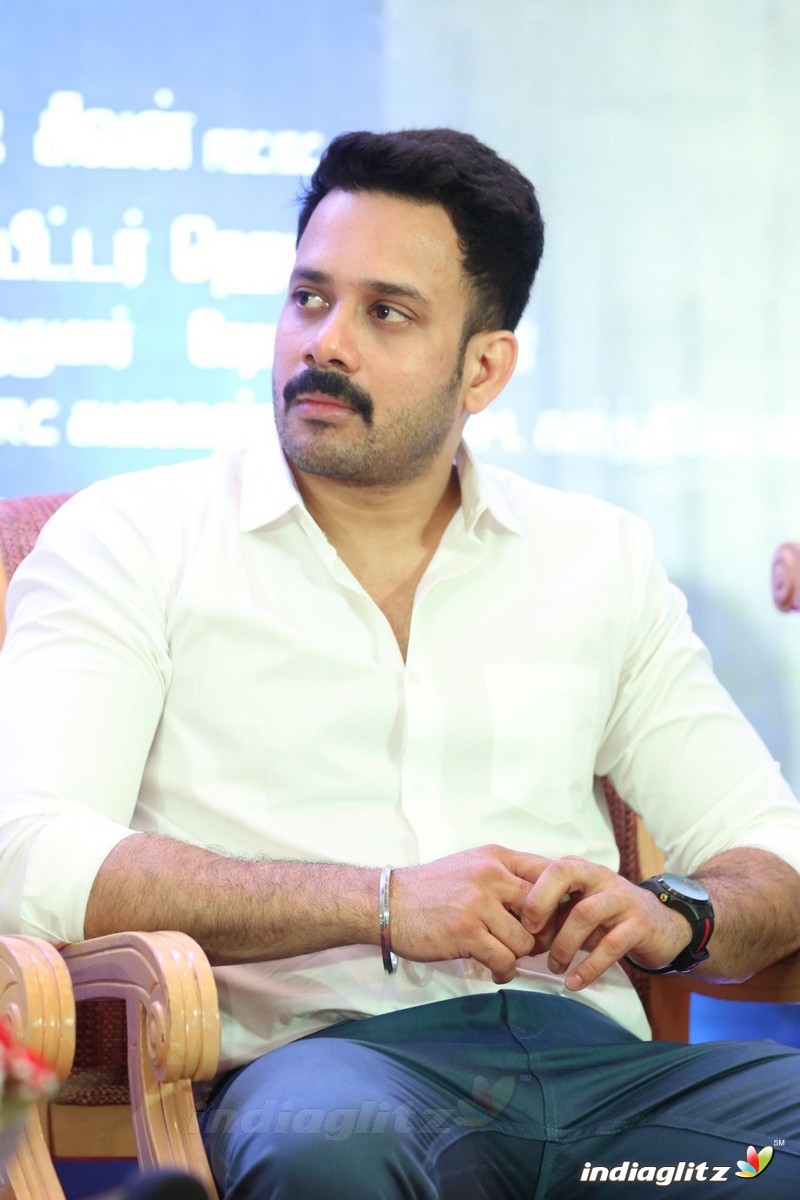 'Spyder' Press Meet