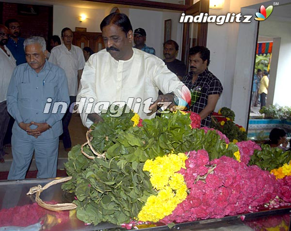 Veteran Director Sridhar Passes Away