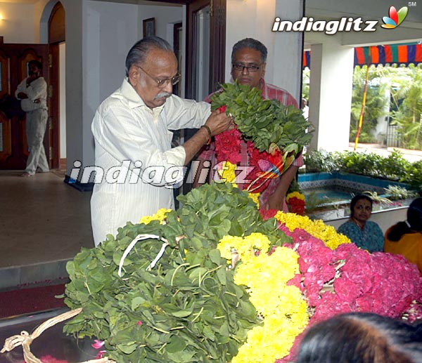 Veteran Director Sridhar Passes Away