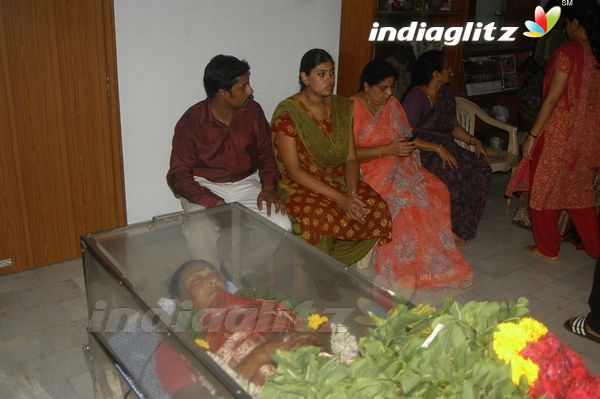 Kollywood Mourns Sujatha's Death