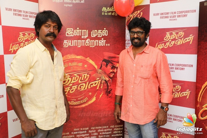 'Thimiru Pudichavan' Movie Pooja