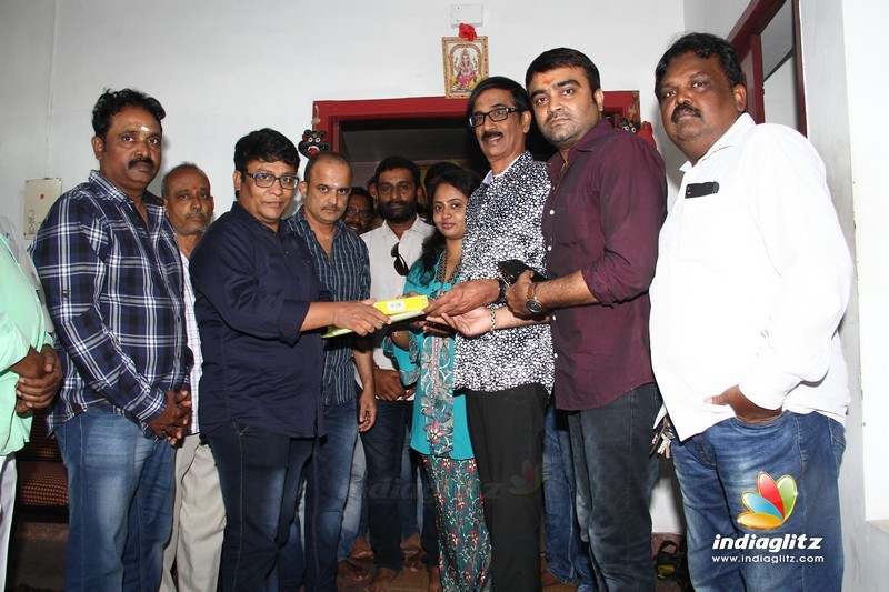 'Utharavu Maharaja' Dubbing Pooja