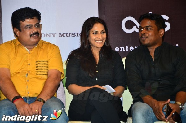 'Vai Raja Vai' Press Meet