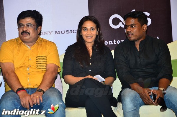 'Vai Raja Vai' Press Meet