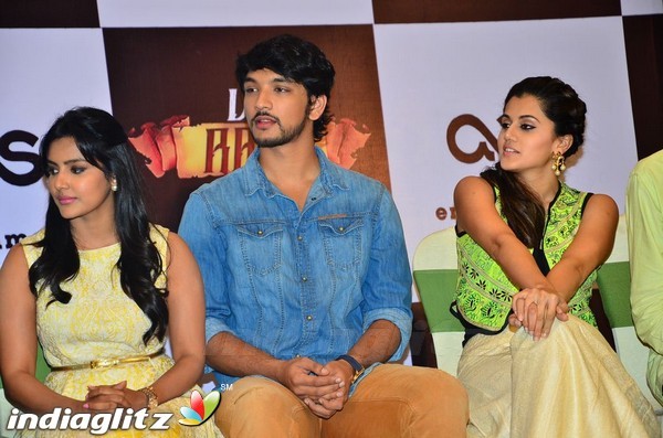 'Vai Raja Vai' Press Meet