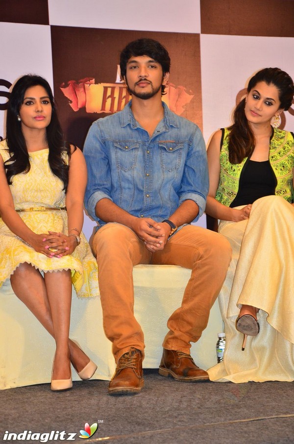 'Vai Raja Vai' Press Meet