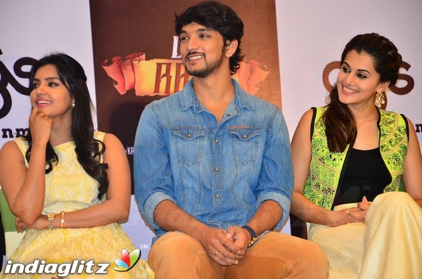 'Vai Raja Vai' Press Meet