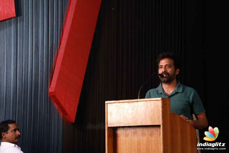 'Vanjagar Ulagam' Movie Press Meet