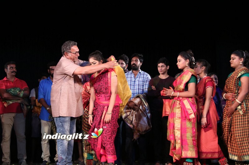 Velu Nachiyaar' to be staged as play