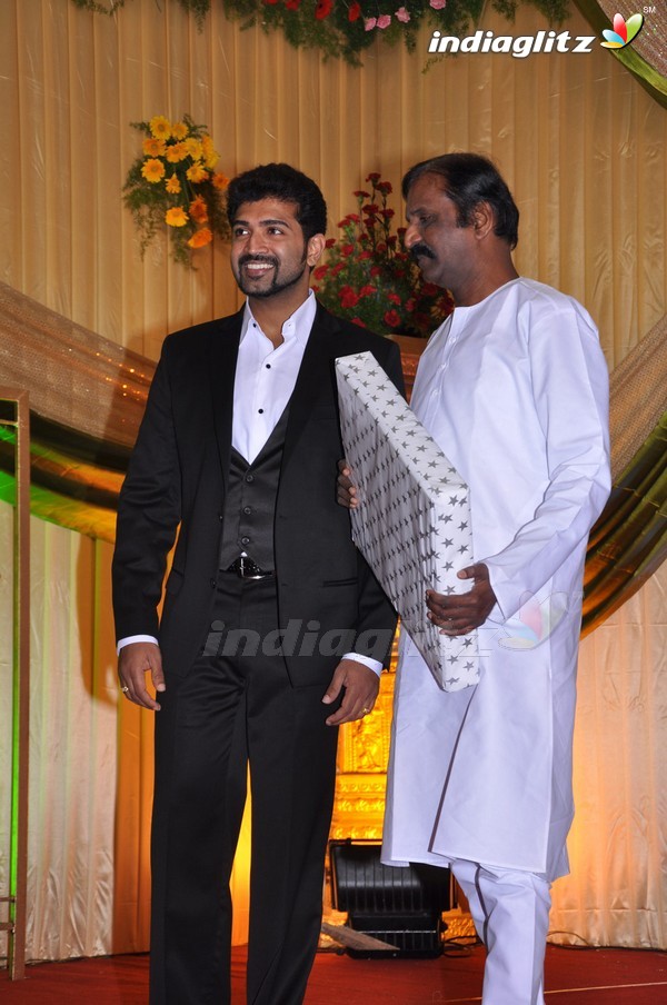 Vijayakumar Family Wedding Reception