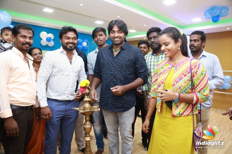 Vijay Sethupathi @ Chals Dance Studio Grand Opening