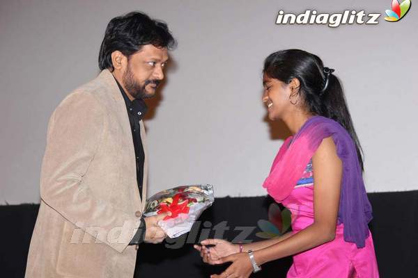 Vijay - Puneet Unveil 'Mugamoodi' Audio