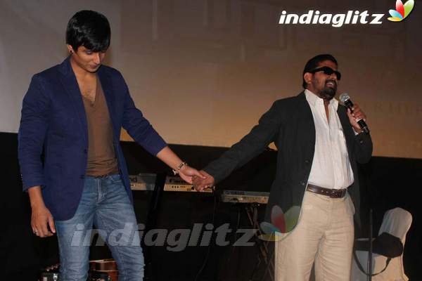 Vijay - Puneet Unveil 'Mugamoodi' Audio