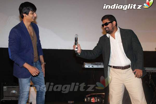 Vijay - Puneet Unveil 'Mugamoodi' Audio