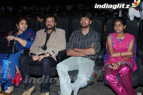 Vijay - Puneet Unveil 'Mugamoodi' Audio