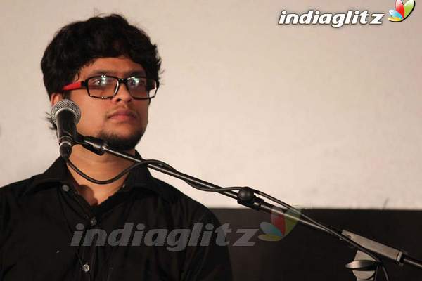 Vijay - Puneet Unveil 'Mugamoodi' Audio