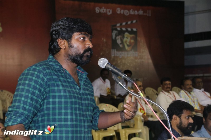 Vijay Sethupathi and SP Jananathan at Ulagayutha Foundation