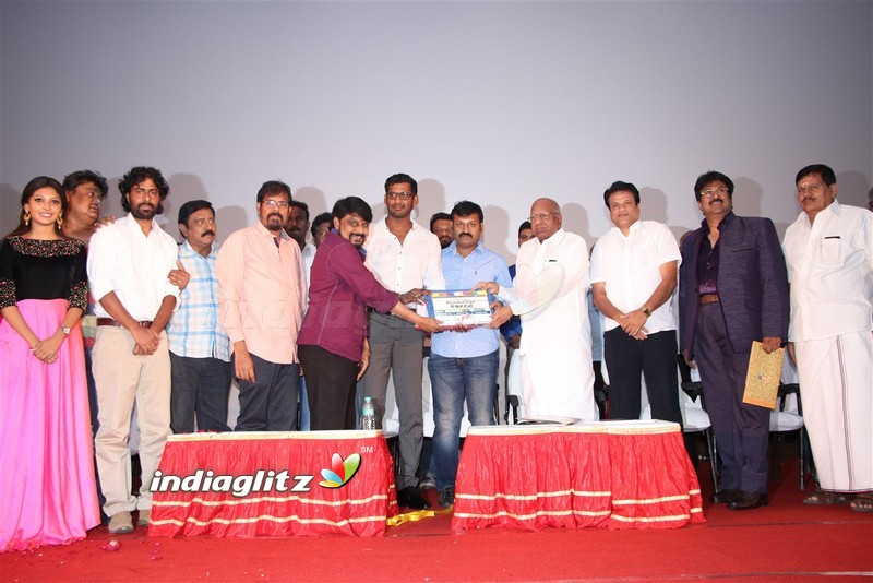 Vishal at 'Sagunthalavin Kadhalan' Audion Launch and 'Velaiyilla Vivasaayee' Movie Launch