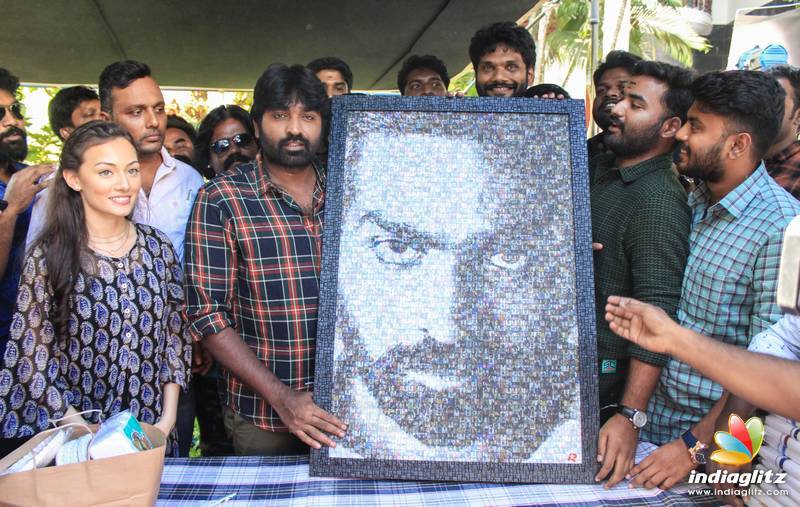 Vijay Sethupathi Birthday Celebration at YOYK Shooting Spot