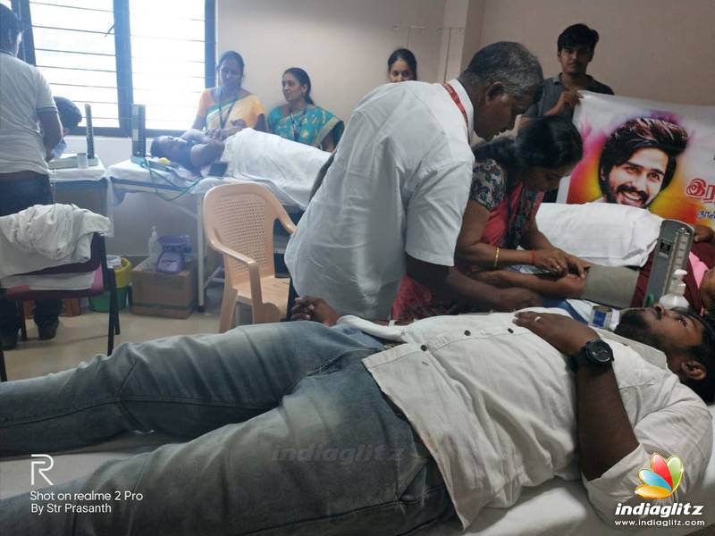 Vishnu Vishal Fans Celebrated Birthday By Donating Blood