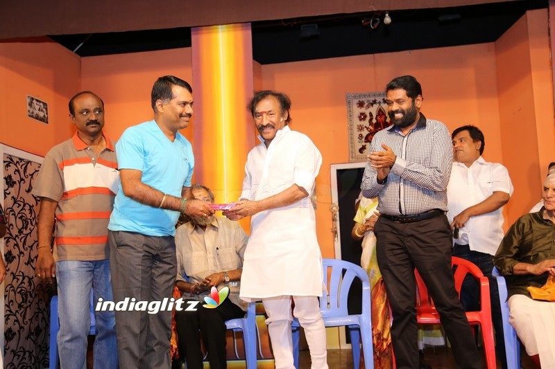 Y G Mahendran's Soppana Vazhvil 100th Successful Stage Show