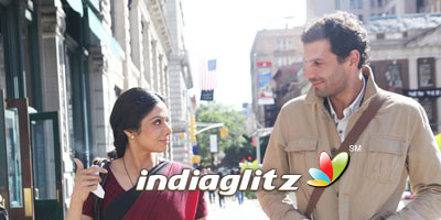 English Vinglish Review