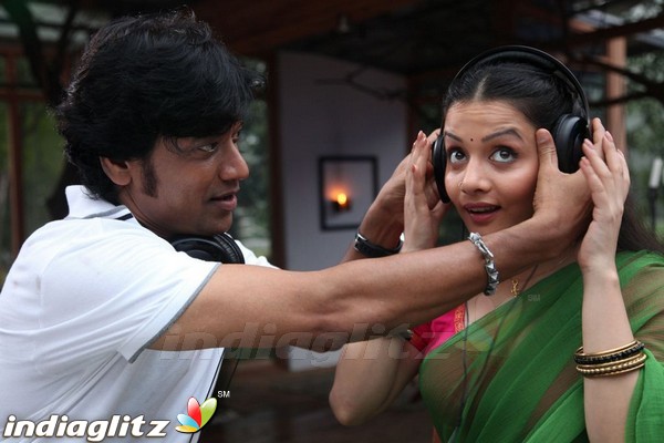 Isai Photos - Tamil Movies photos, images, gallery, stills, clips ...