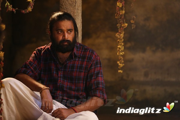 Tharai Thappattai