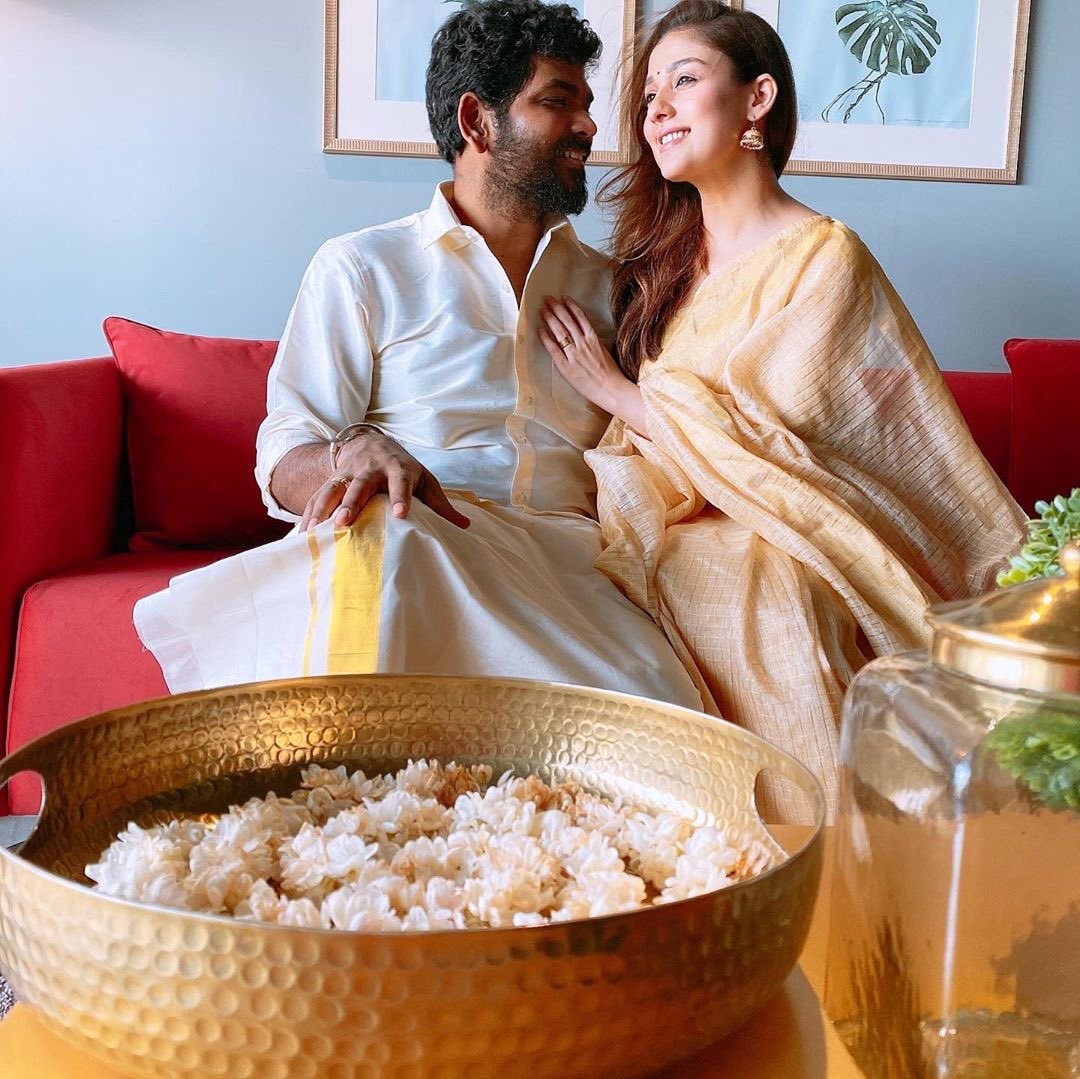 Nayanthara - Vignesh Shivans romantic Onam celebration photos viral!