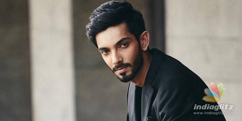 Video of Anirudh playing keyboard at a marriage in his young age goes viral