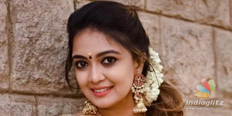 Popular young television actress and singer joins  Thalapathy 64