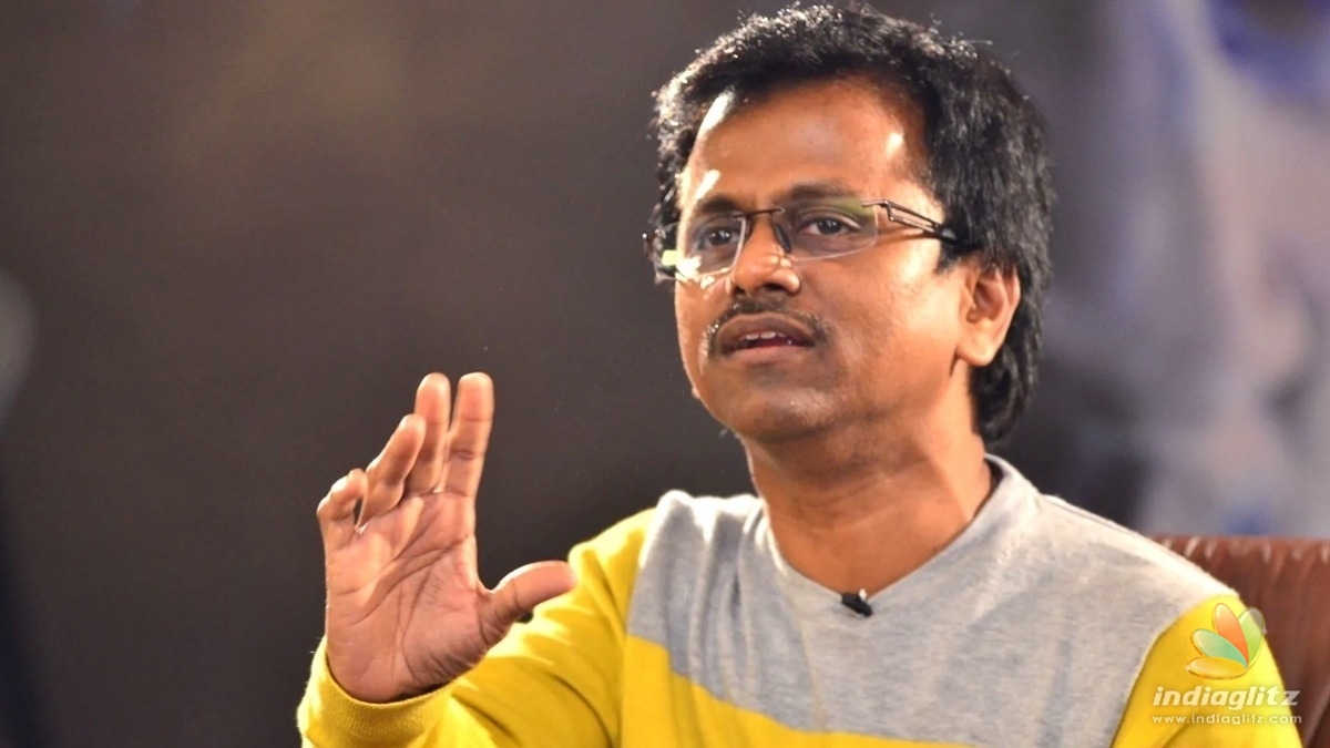 AR  Murugadoss to return to Bollywood after almost 8 years to direct a superstar? - Deets