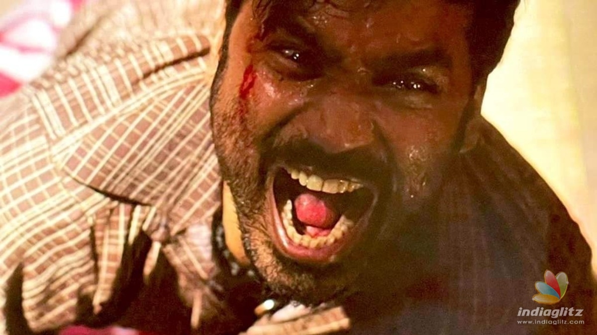 Dhanush reveals his fierce look in Karnan!