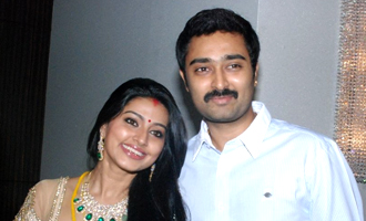 Prasanna takes good care of Sneha