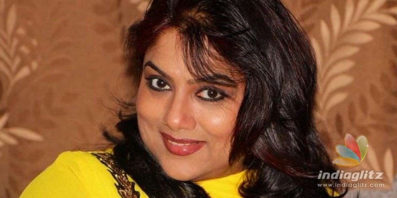 Veteran actress Ranjani to file case against actor for whatsapp chat?