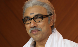 Sathyaraj as Superstar's Dad