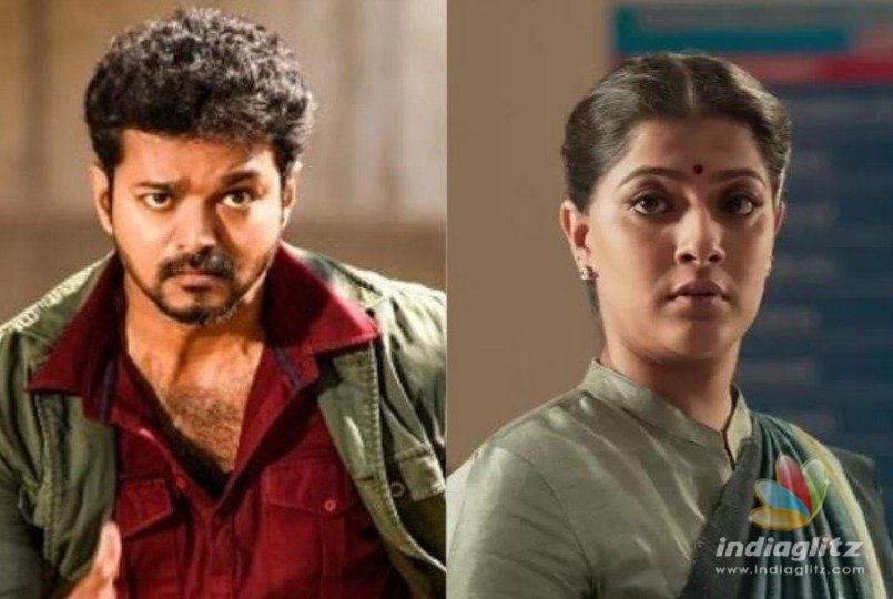 Varalakshmi Sarathkumar slams TN government in Sarkar issue