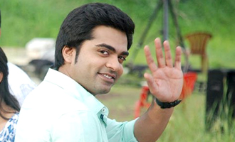 Heroine walks out of Simbu's film