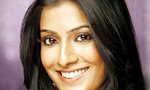 Varalakshmi plays mom