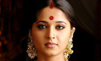 Theft on the sets of 'Rudrama Devi'