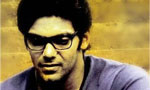 Arya Distributes 'Irandam Ulagam'