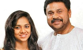 Dileep's wife, daughter visit him in jail for the first time