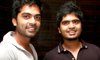 Kuralarasan's  special birthday gift to Simbu