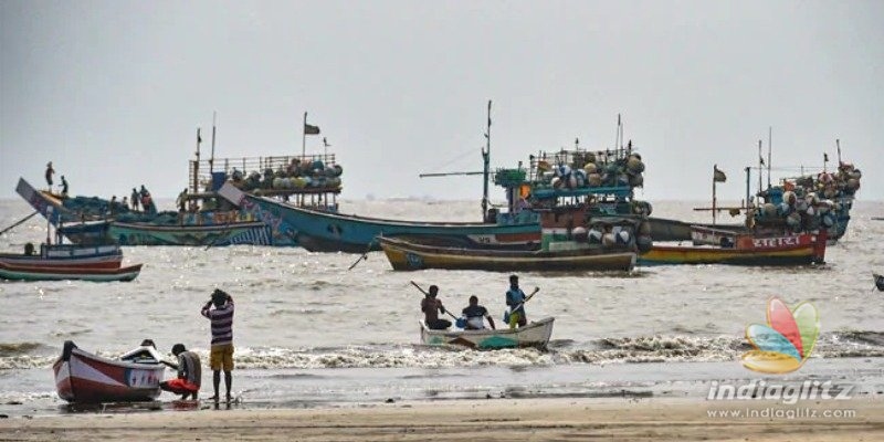 நிவர் புயலை எதிர்க்கொள்ள தயாராகும் தமிழக அரசு… மேற்கொண்டு வரும் அதிரடி நடவடிக்கைகள்!!!