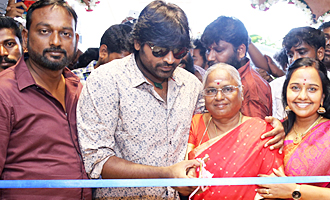 Vijay Sethupathi Launches Iraivi Boutique Show Room