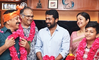 'Kaatrin Mozhi' Movie Pooja