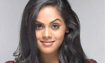 Karthika puts Thangar's offer on hold?